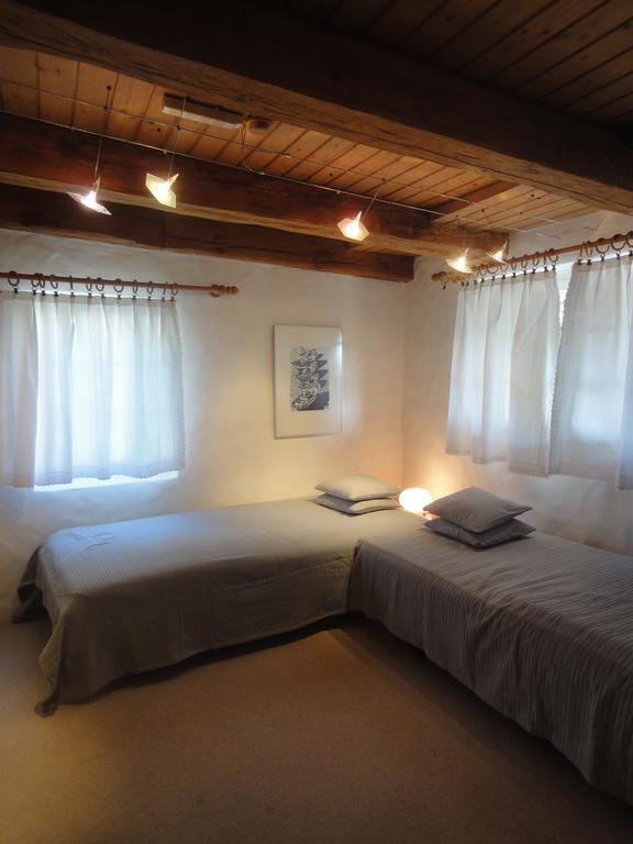 Guesthouse Les Mignardises Laufen-Uhwiesen 객실 사진